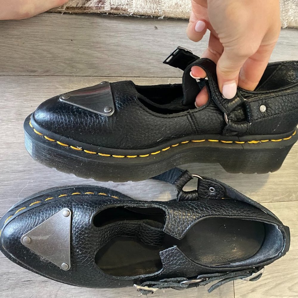 Doc Marten Sandals